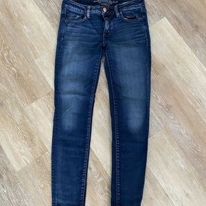 American Eagle dark wash jeans